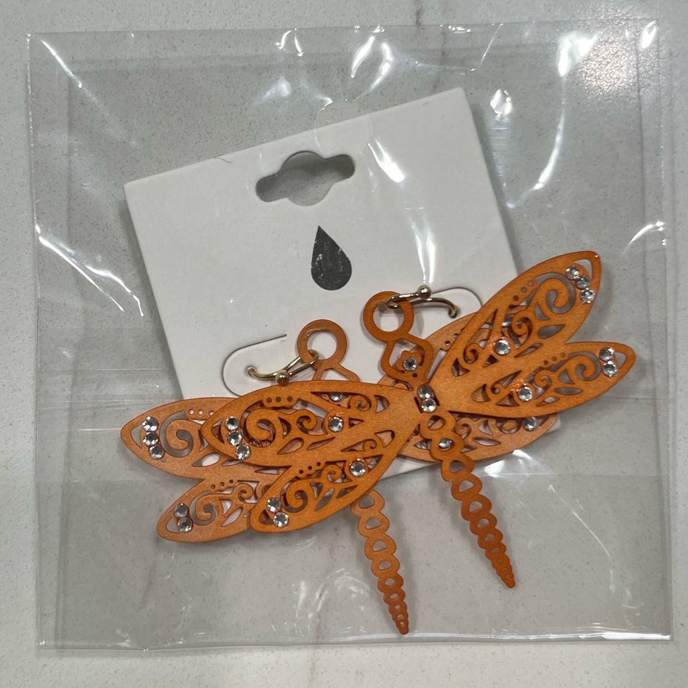 Dragonfly NWT Orange Dangle Earrings